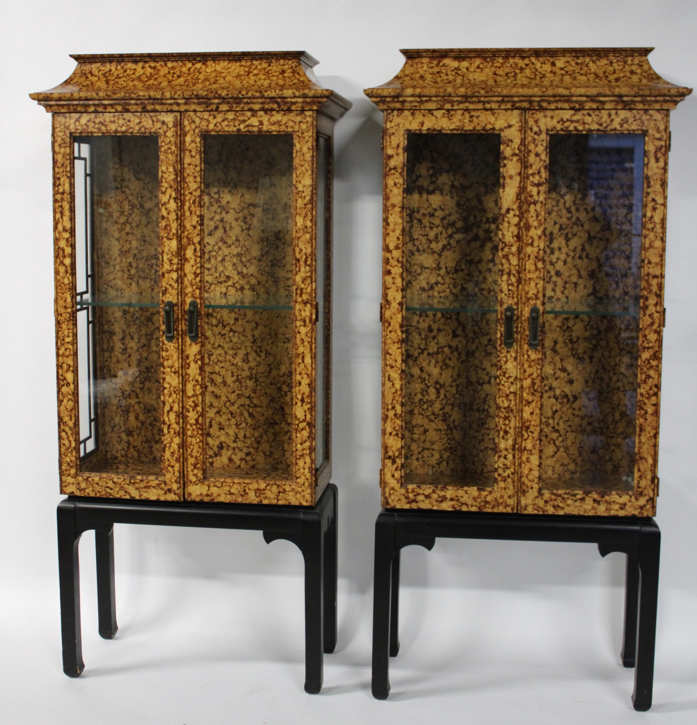 A MIDCENTURY PAIR OF FAUX FINISHED 3bc298