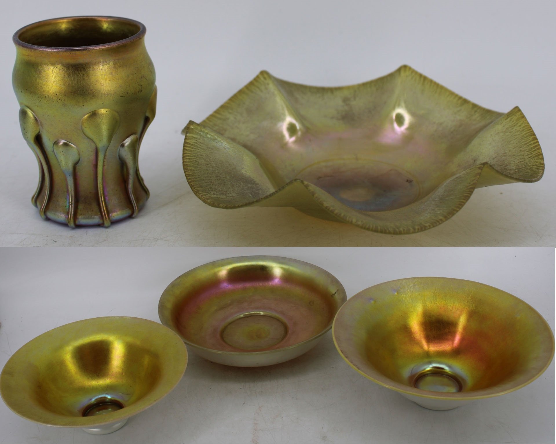 3 ART GLASS BOWLS, A FAVRILLE VASE