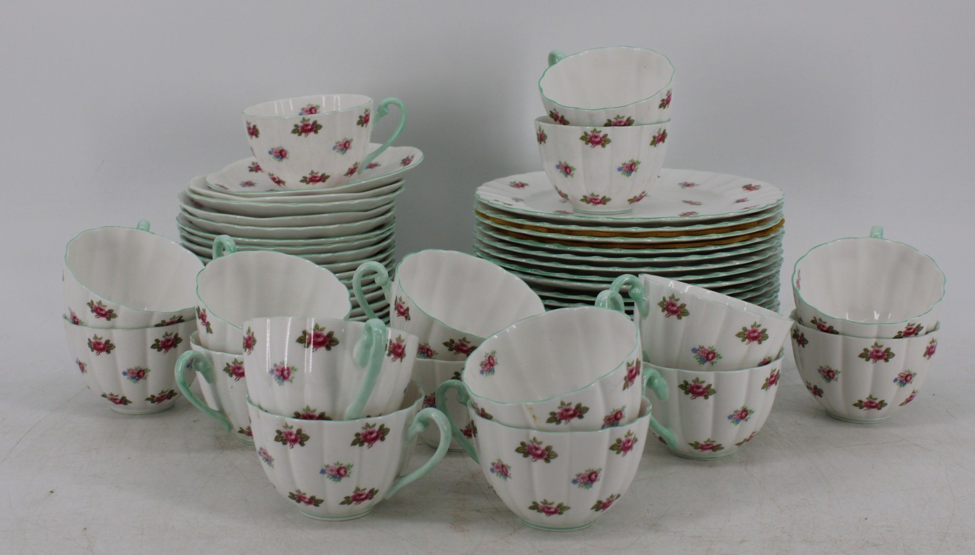 LOT OF SHELLEY "ROSEBUD" PORCELAIN