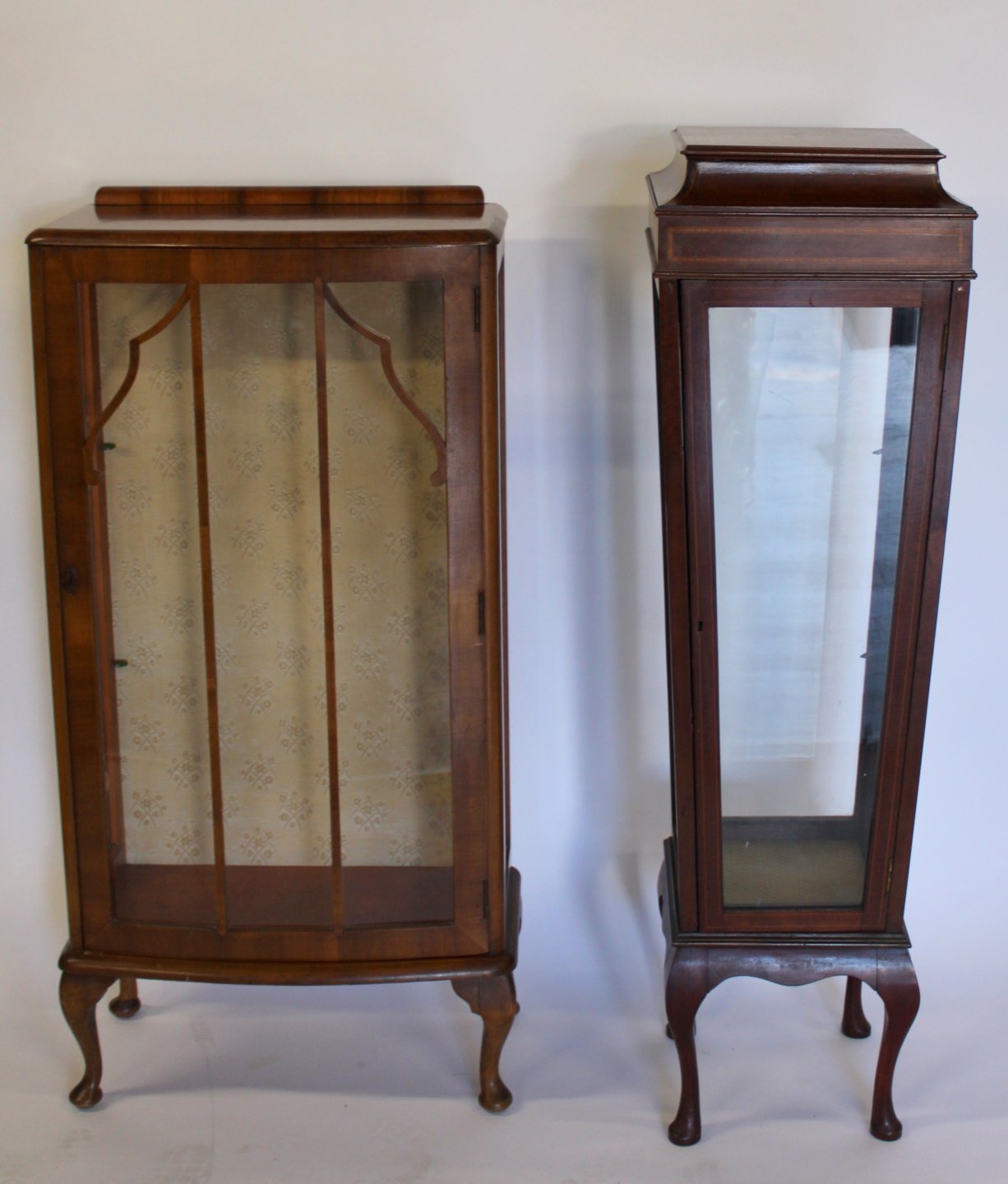 2 ANTIQUE VITRINES SHOW CABINETS  3bc4c3