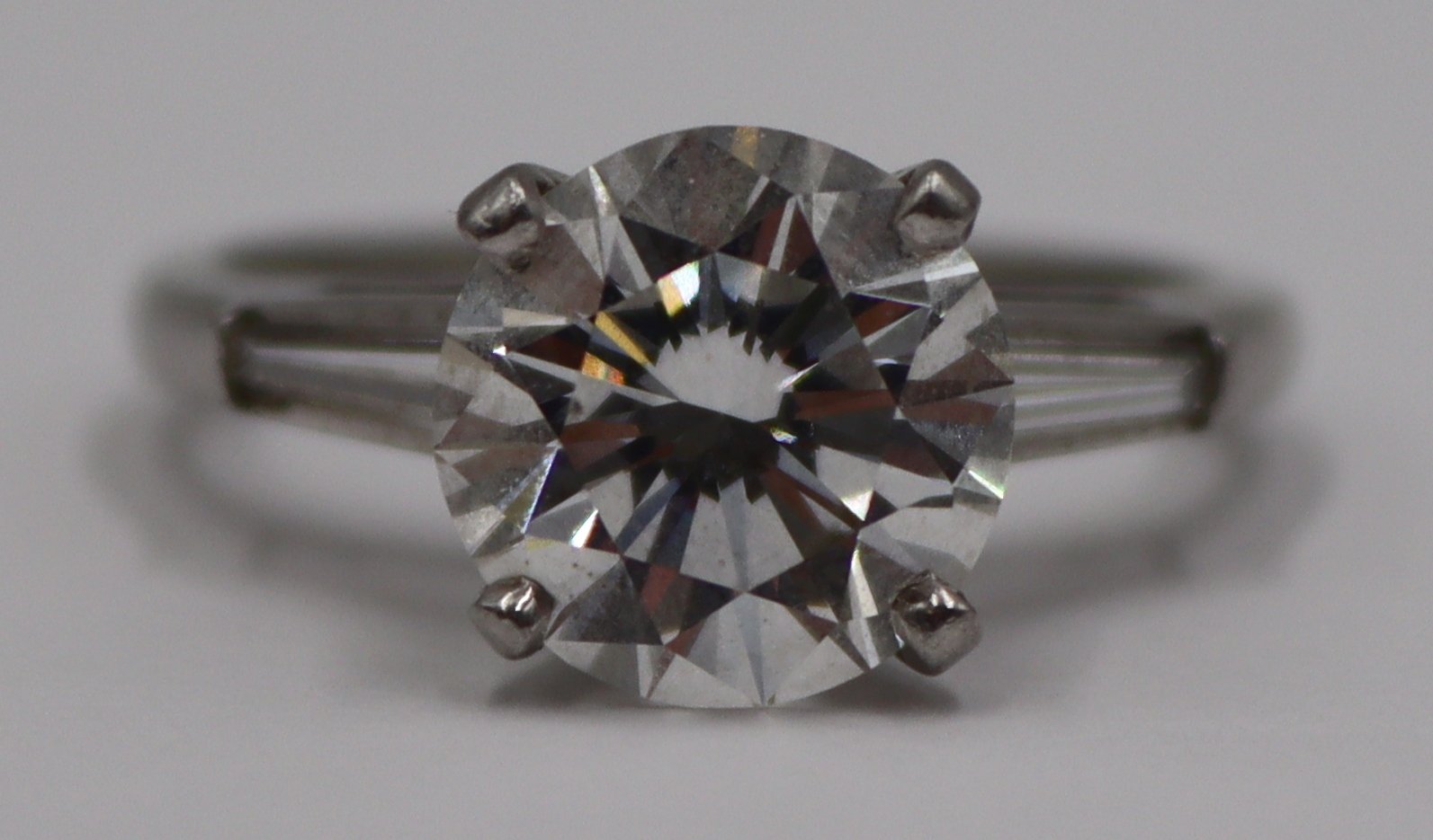 JEWELRY GIA 2.80CT D COLOR RBC