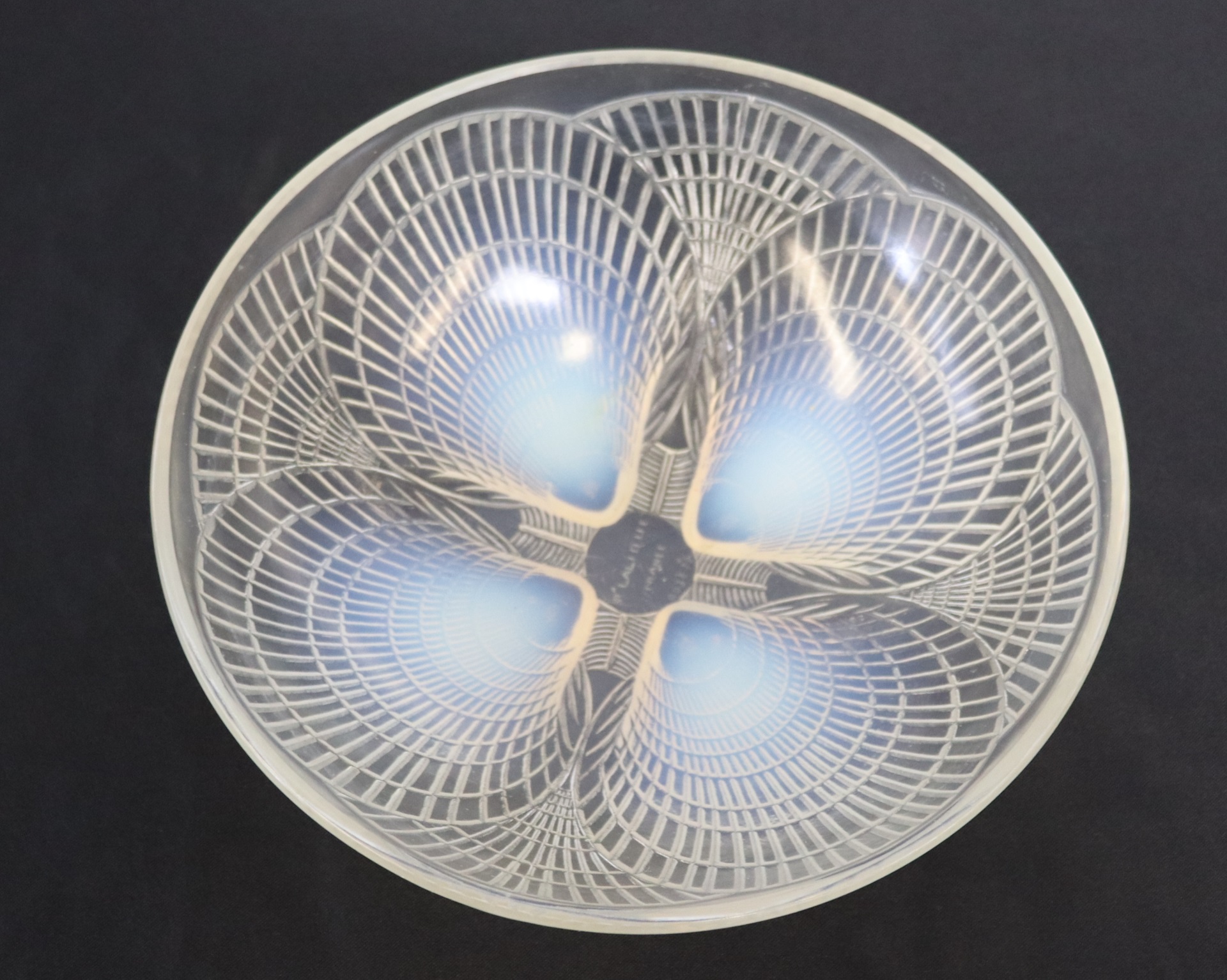 RENE LALIQUE COQUILLES BOWL NO  3bc680