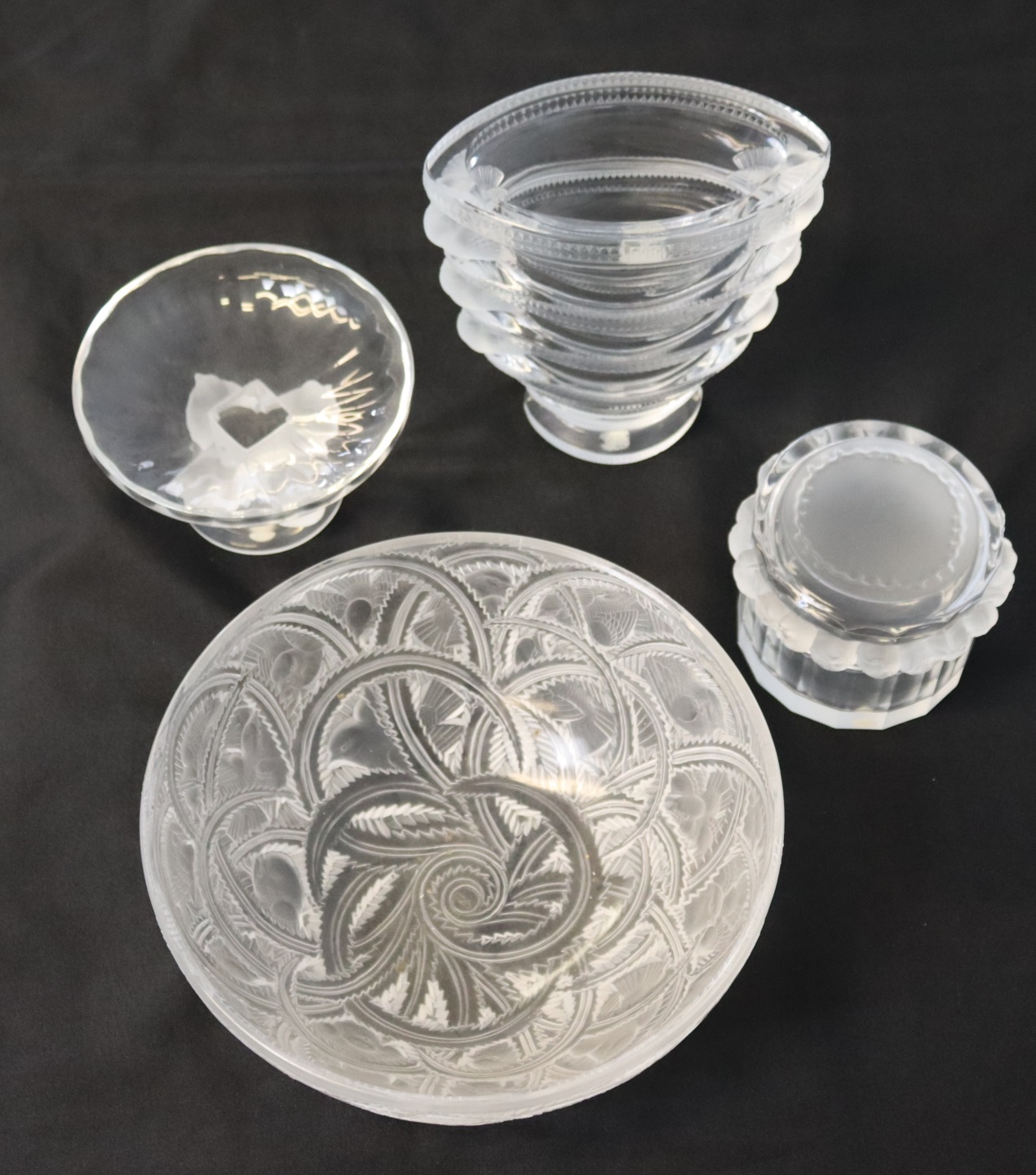 LALIQUE BIRD TABLEWARES Includes 3bc682