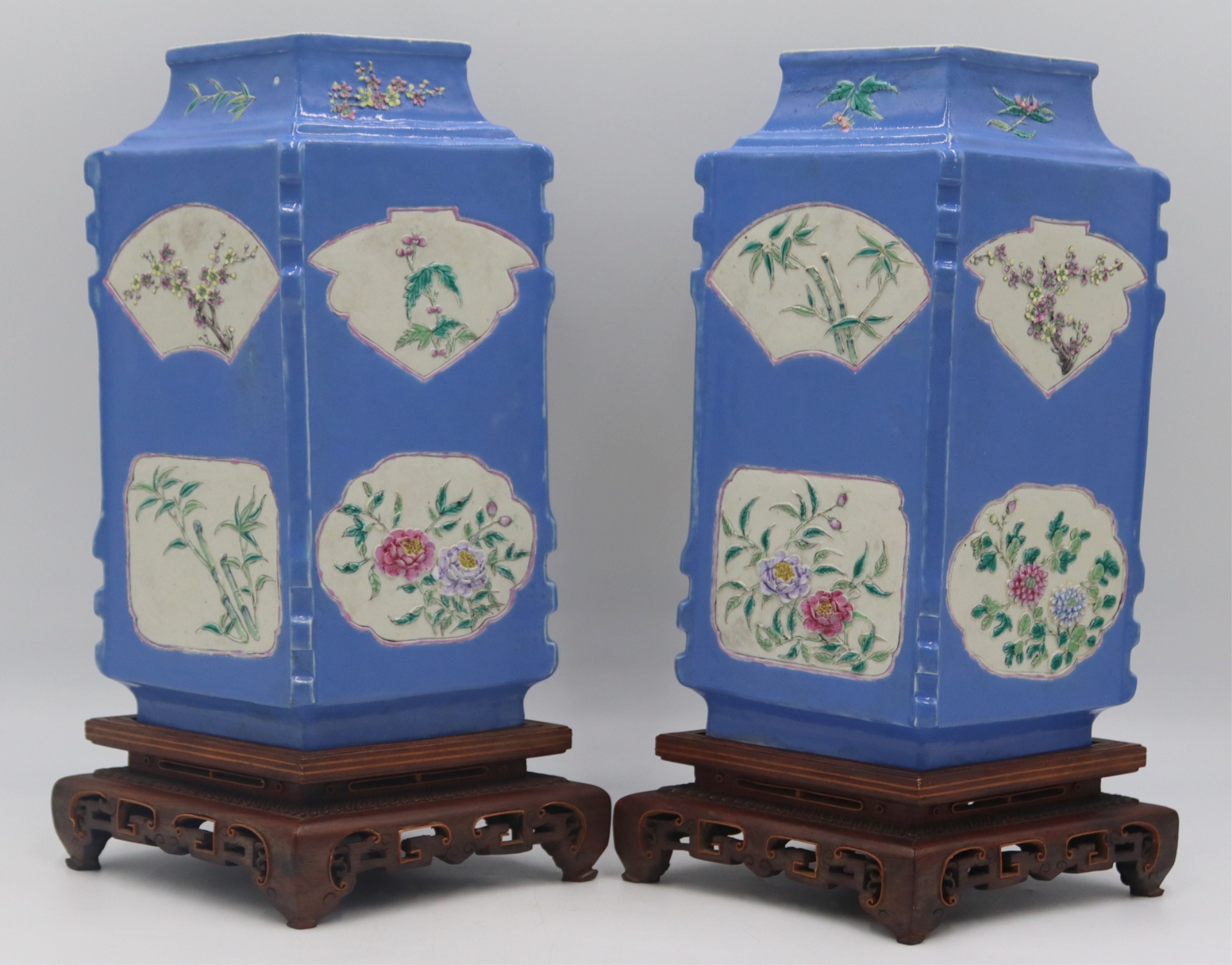PAIR OF CHINESE FLORAL DECORATED