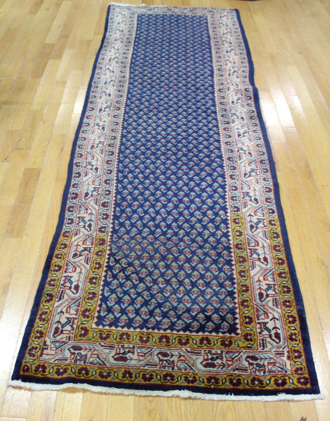 VINTAGE AND FINELY HAND WOVEN RUNNER 3bc6cf