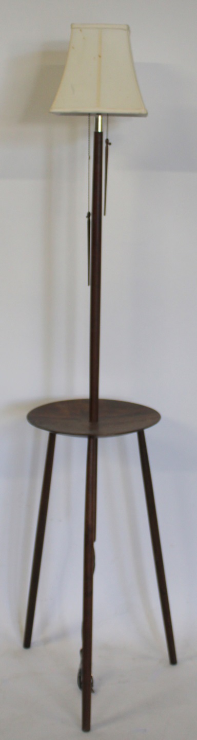 MIDCENTURY TEAK TRIPOD STANDING 3bc709