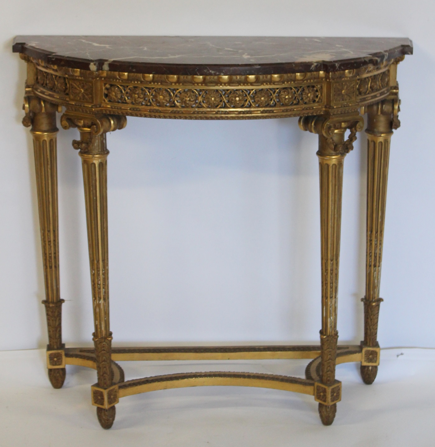 FINE QUALITY LOUIS XV1 STYLE GILTWOOD 3bc727