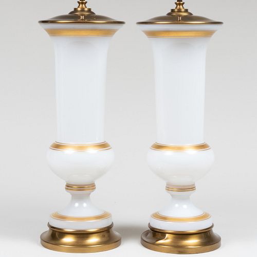 PAIR OF GILT BANDED MILK GLASS 3bc892