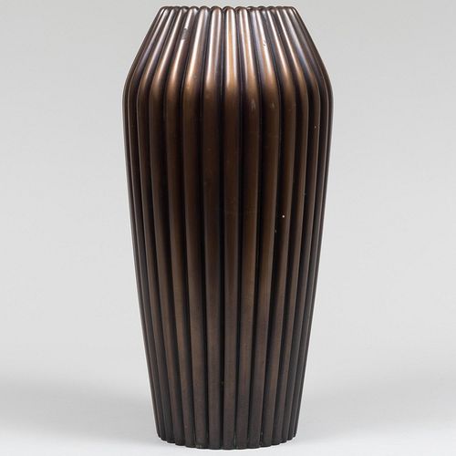 JAPANESE BRONZE RIBBED VASEWith 3bc900