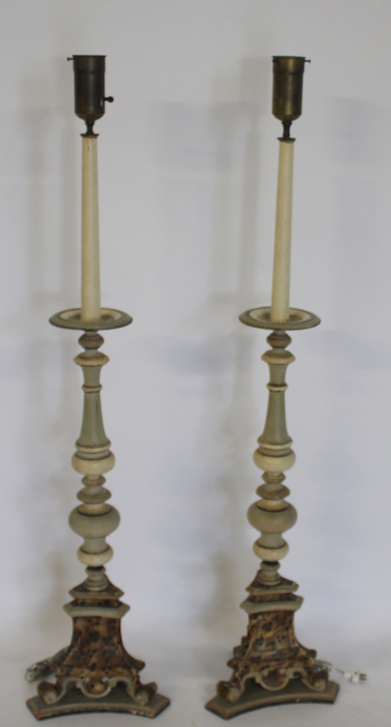 A PAIR OF ANTIQUE SPRICKET STYLE