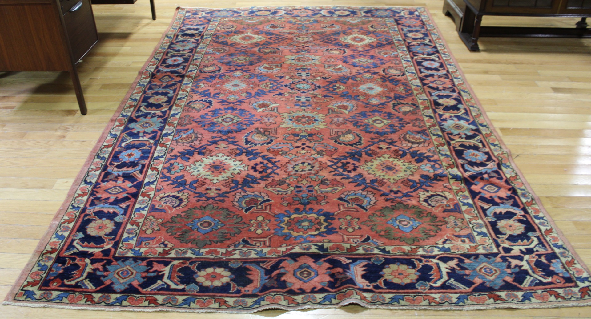 ANTIQUE AND FINELY HAND WOVEN HERIZ