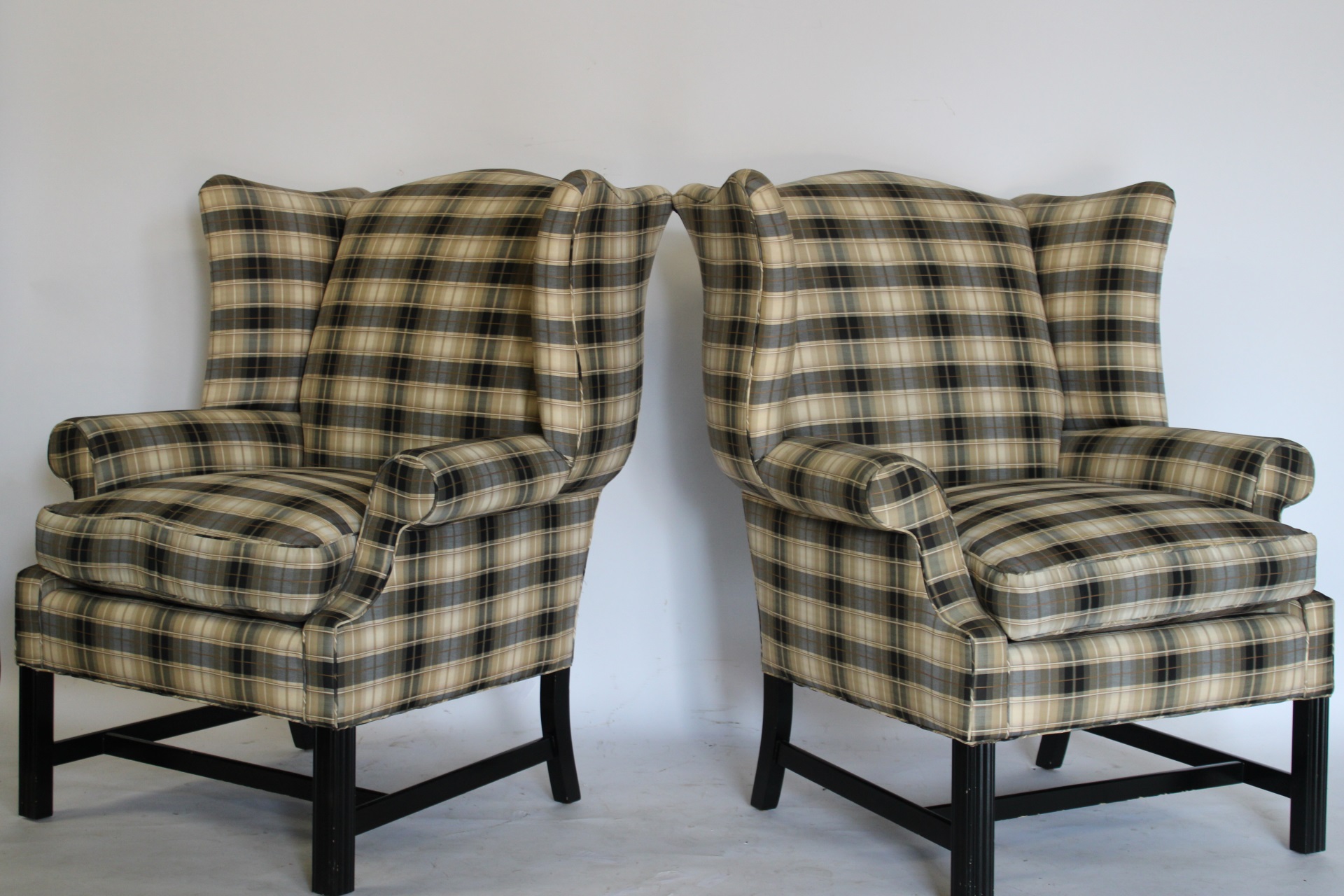 A VINTAGE PAIR OF UPHOLSTERED WING 3bcb75
