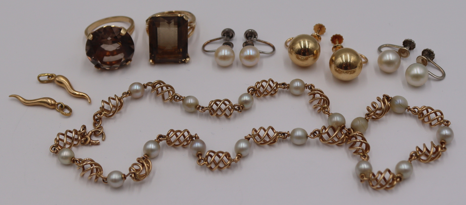 JEWELRY ASSORTED 14KT AND 18KT 3bcc00