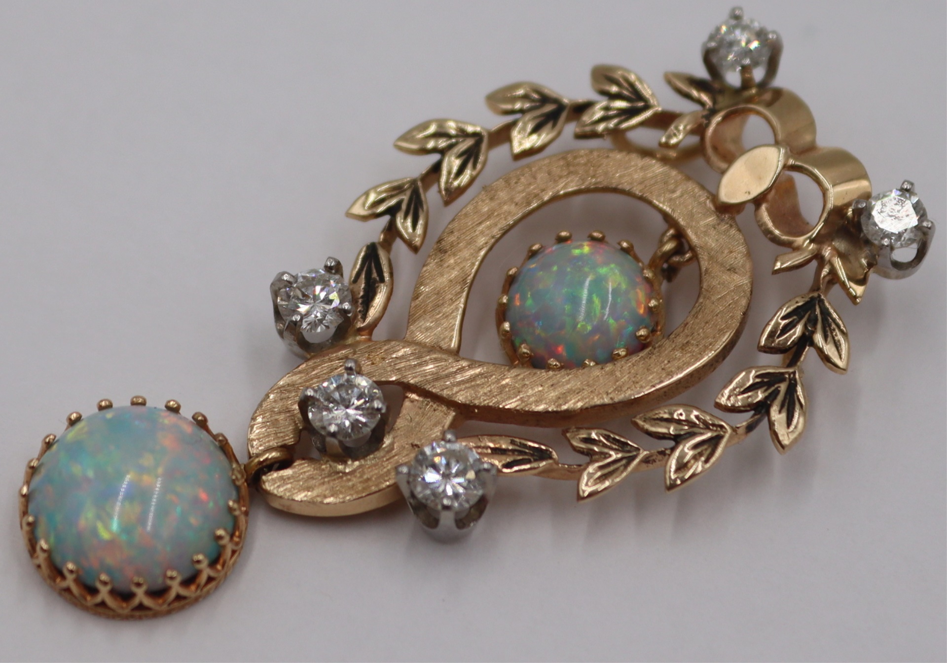 JEWELRY. 14KT GOLD, OPAL AND DIAMOND