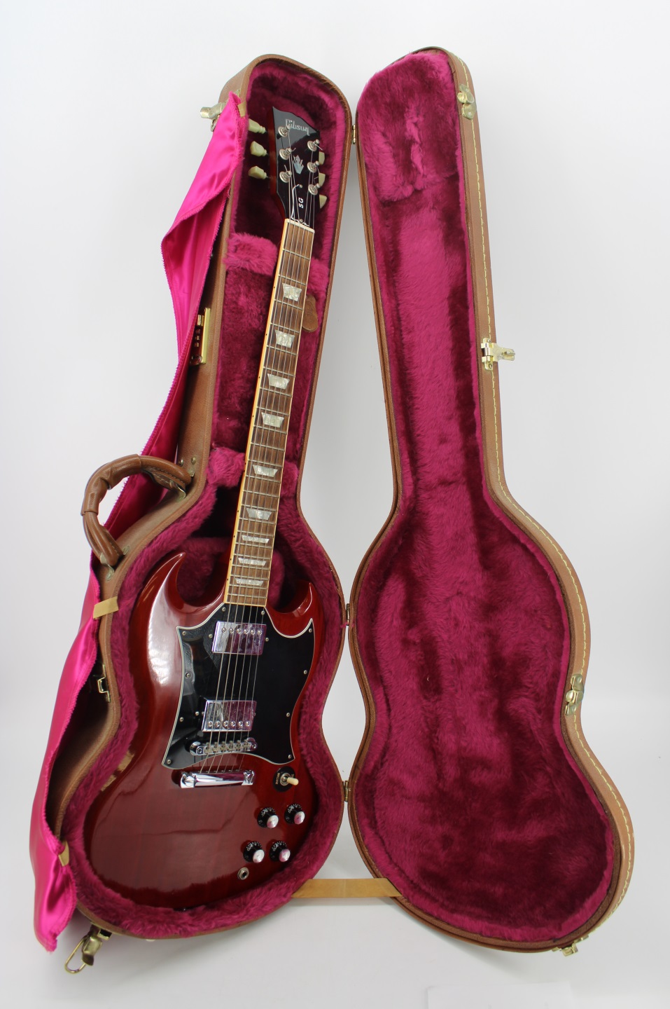 1999 GIBSON S G CHERRY RED GUITAR