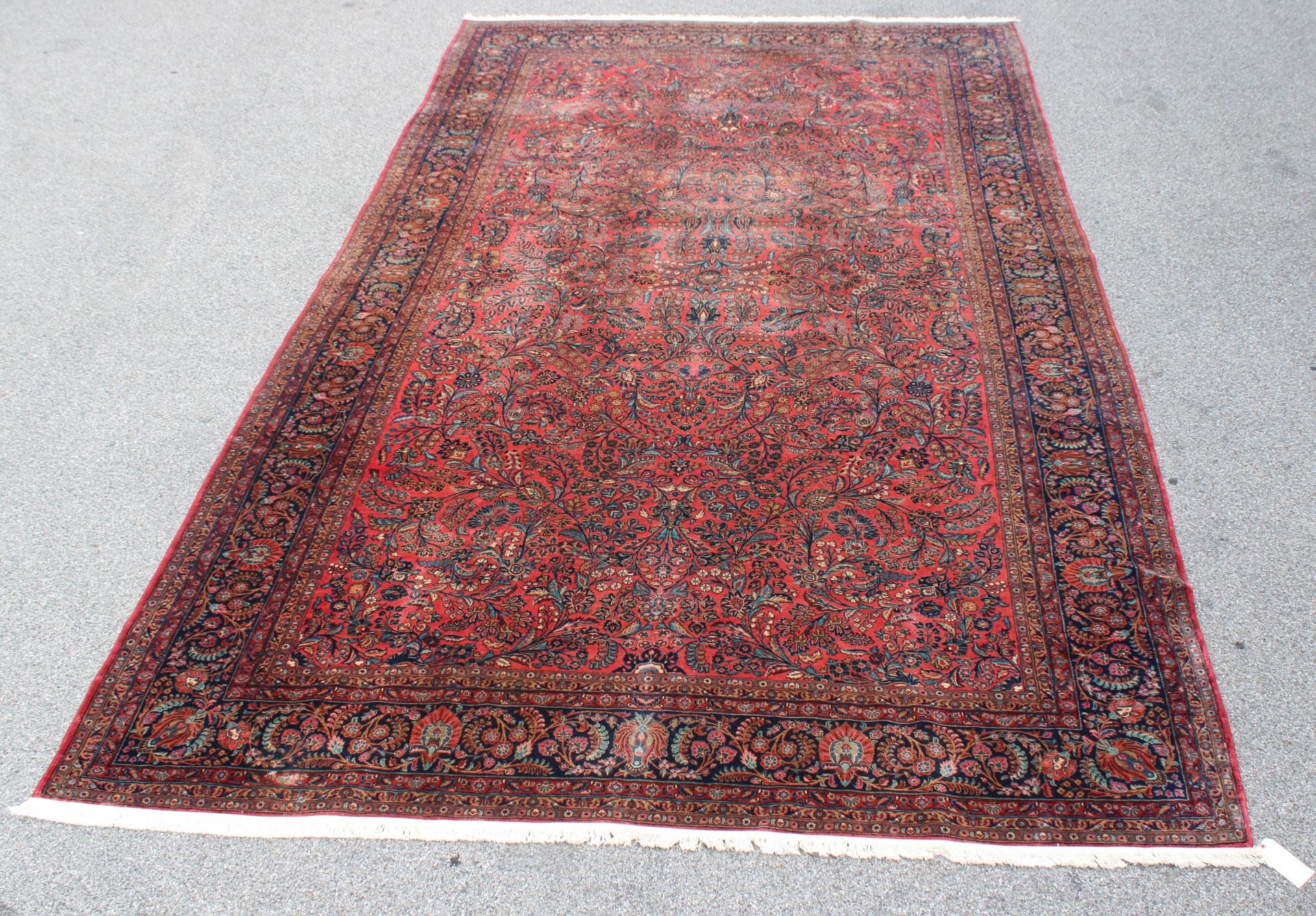 ANTIQUE AND FINELY HAND WOVEN SAROUK 3bcf30