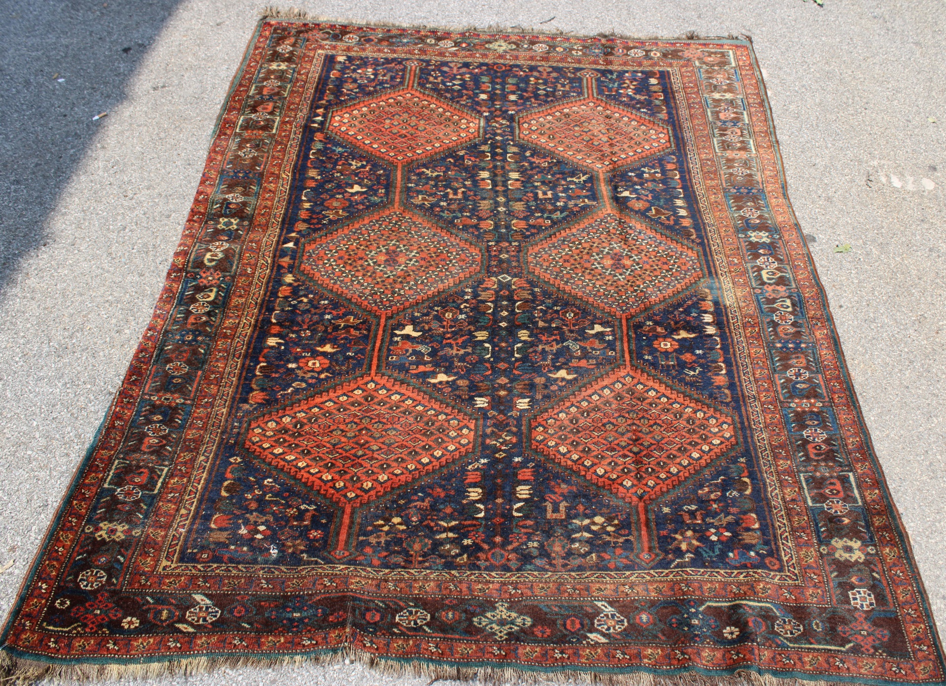 VINTAGE AND FINELY HAND WOVEN KAZAK