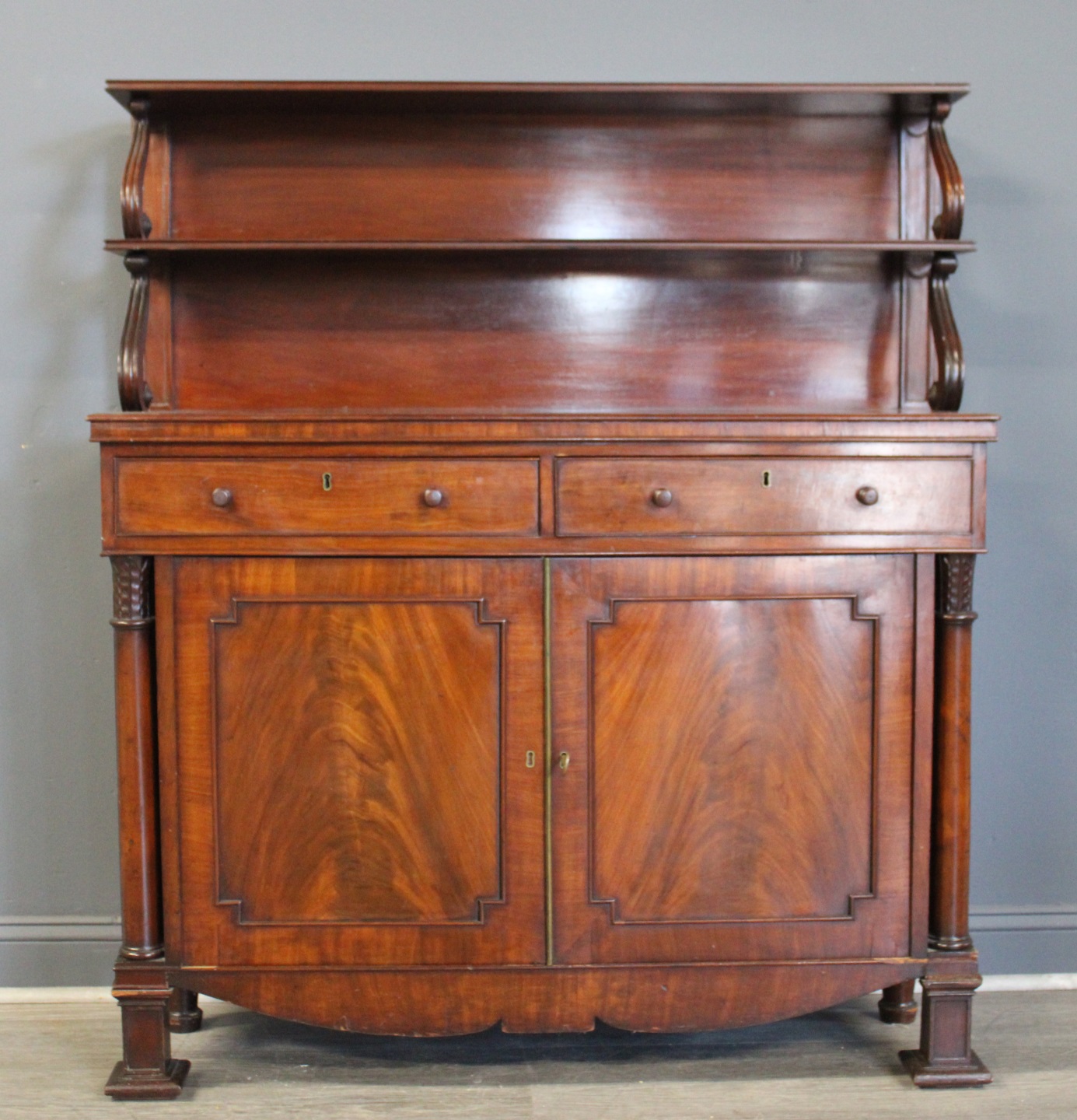 REGENCY MAHOGANY ETAGERE CABINET.