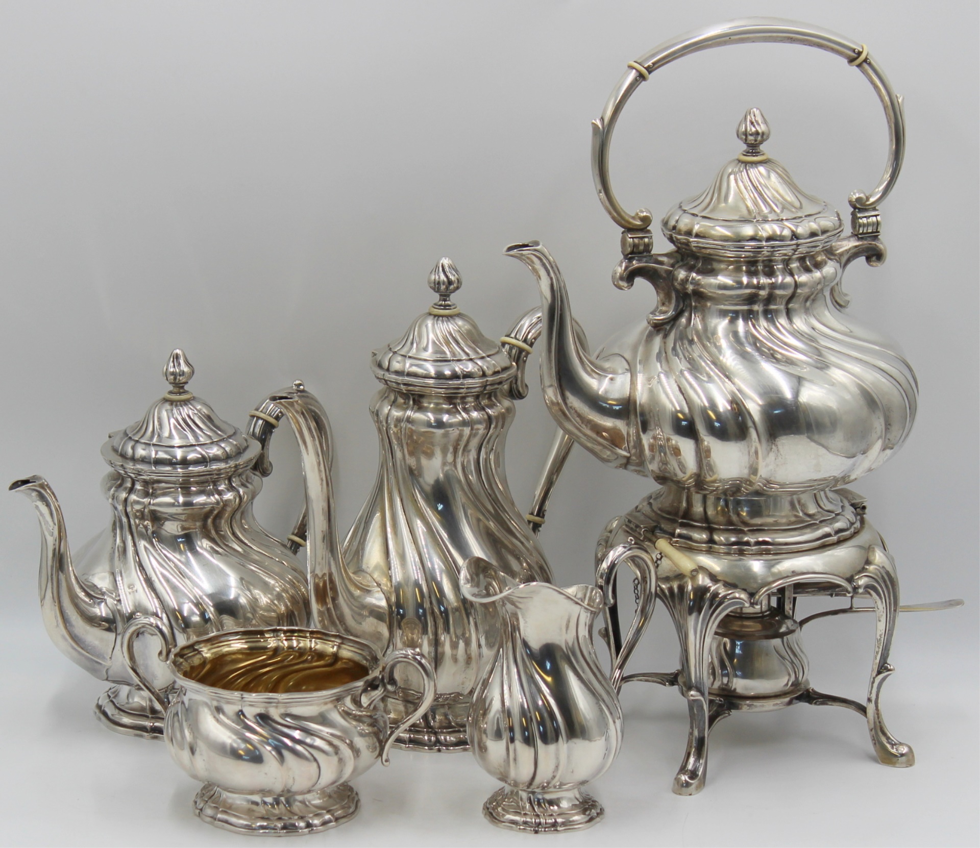 STERLING. 5PC. STERLING SILVER TEA SERVICE.