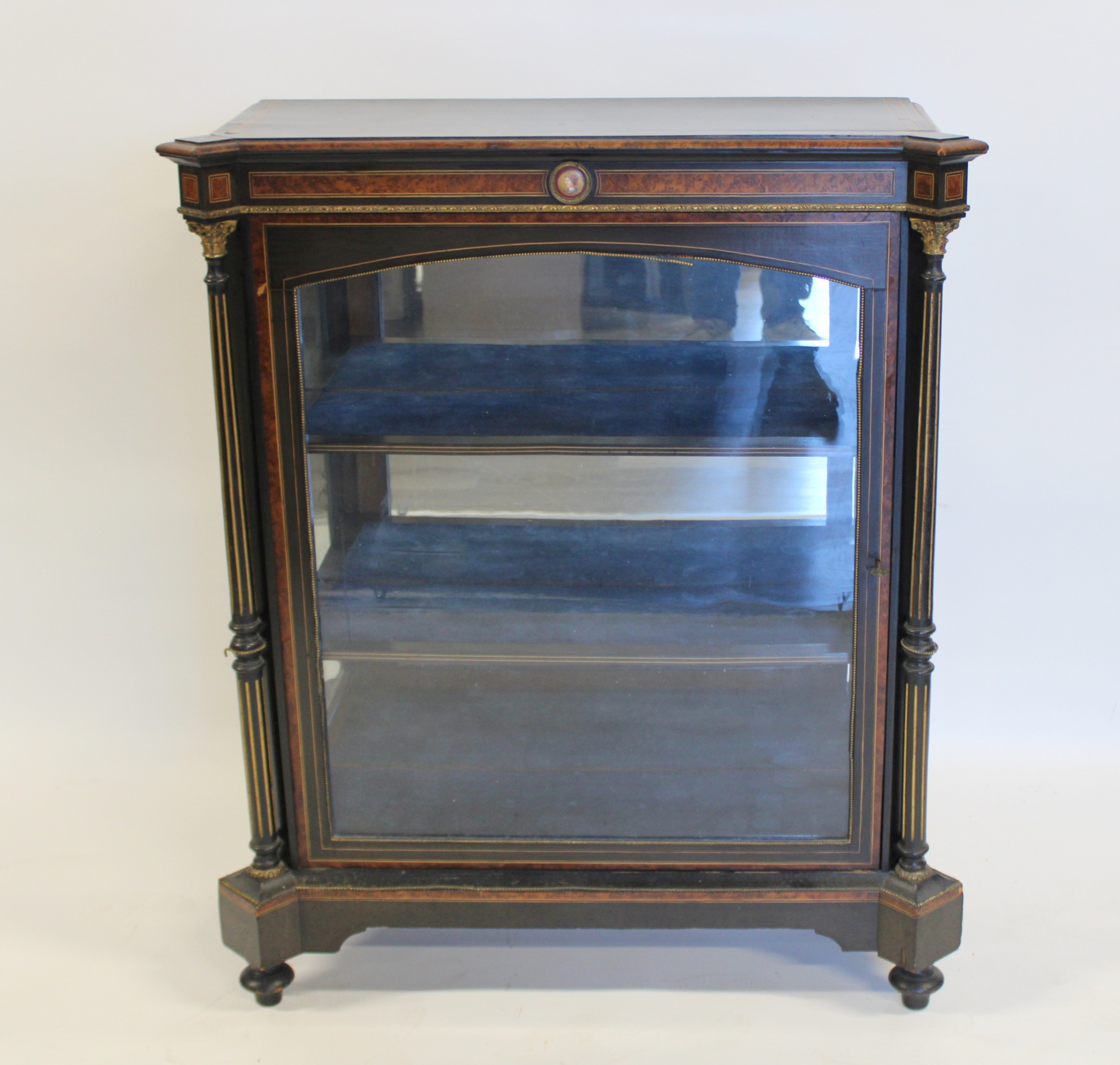 ANTIQUE EBONIZED BURL AND BRONZE 3ba970