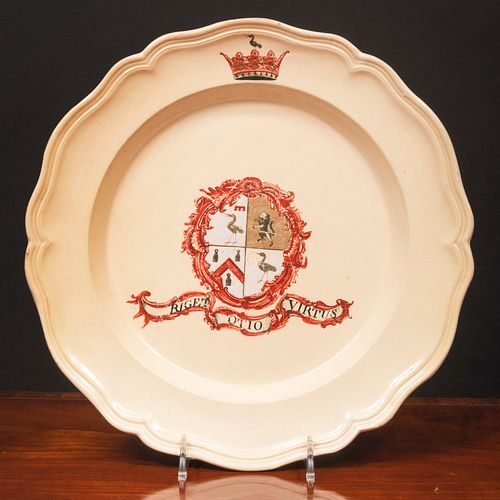 ENGLISH CREAMWARE ARMORIAL PLATEUnmarked 9 3ba98a