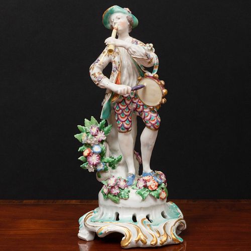 BOW PORCELAIN MODEL OF A MUSICIANIron 3baa0d