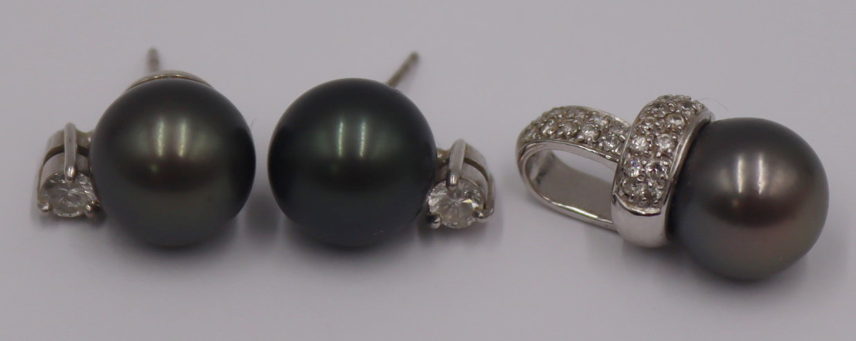 JEWELRY. GROUP OF BLACK PEARL AND