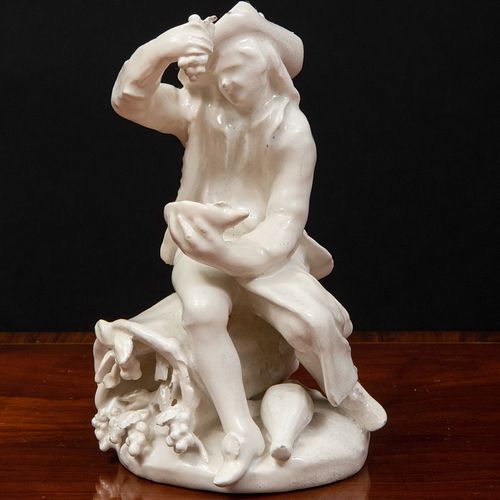 BOW WHITE GLAZED PORCELAIN FIGURE 3baae8