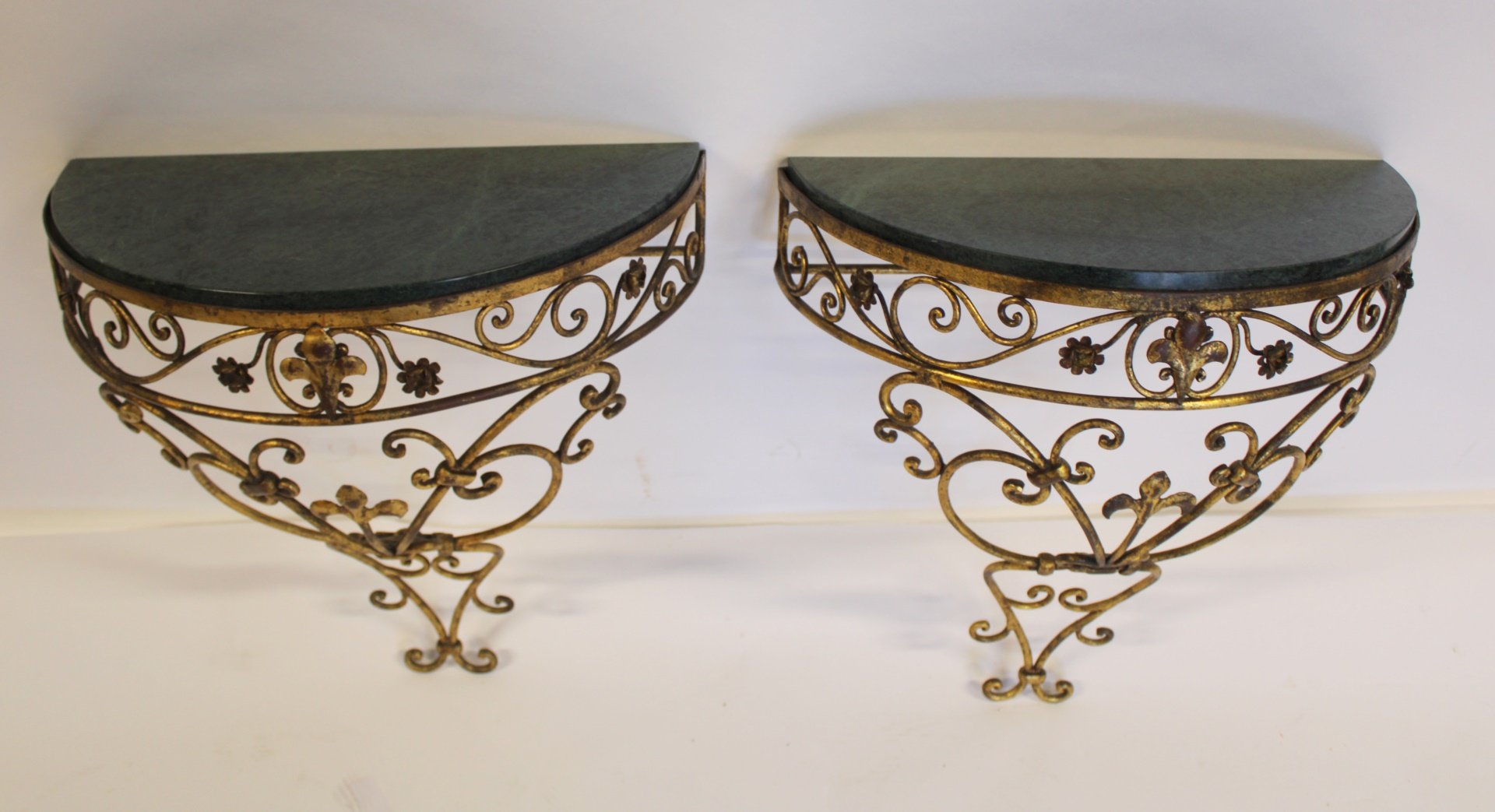 AN ANTIQUE PAIR OF GILT METAL DEMILUNE 3bac70