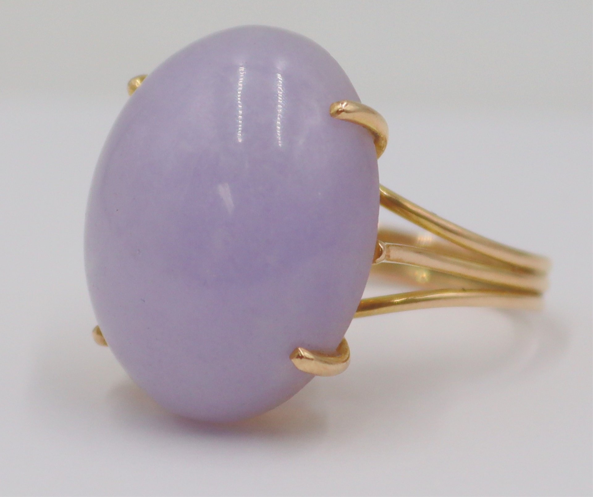 JEWELRY. 14KT GOLD AND LAVENDER