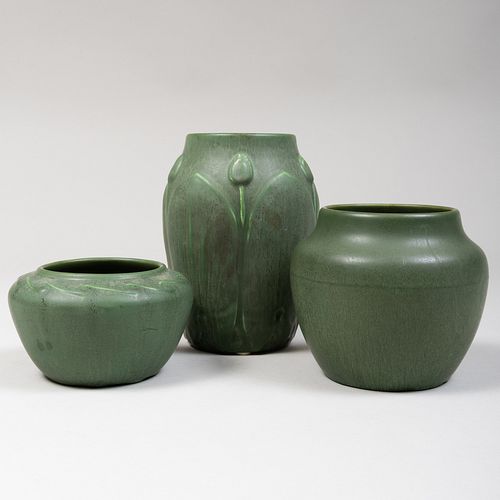 TWO HAMILTON POTTERY VESSELS AND 3baea9