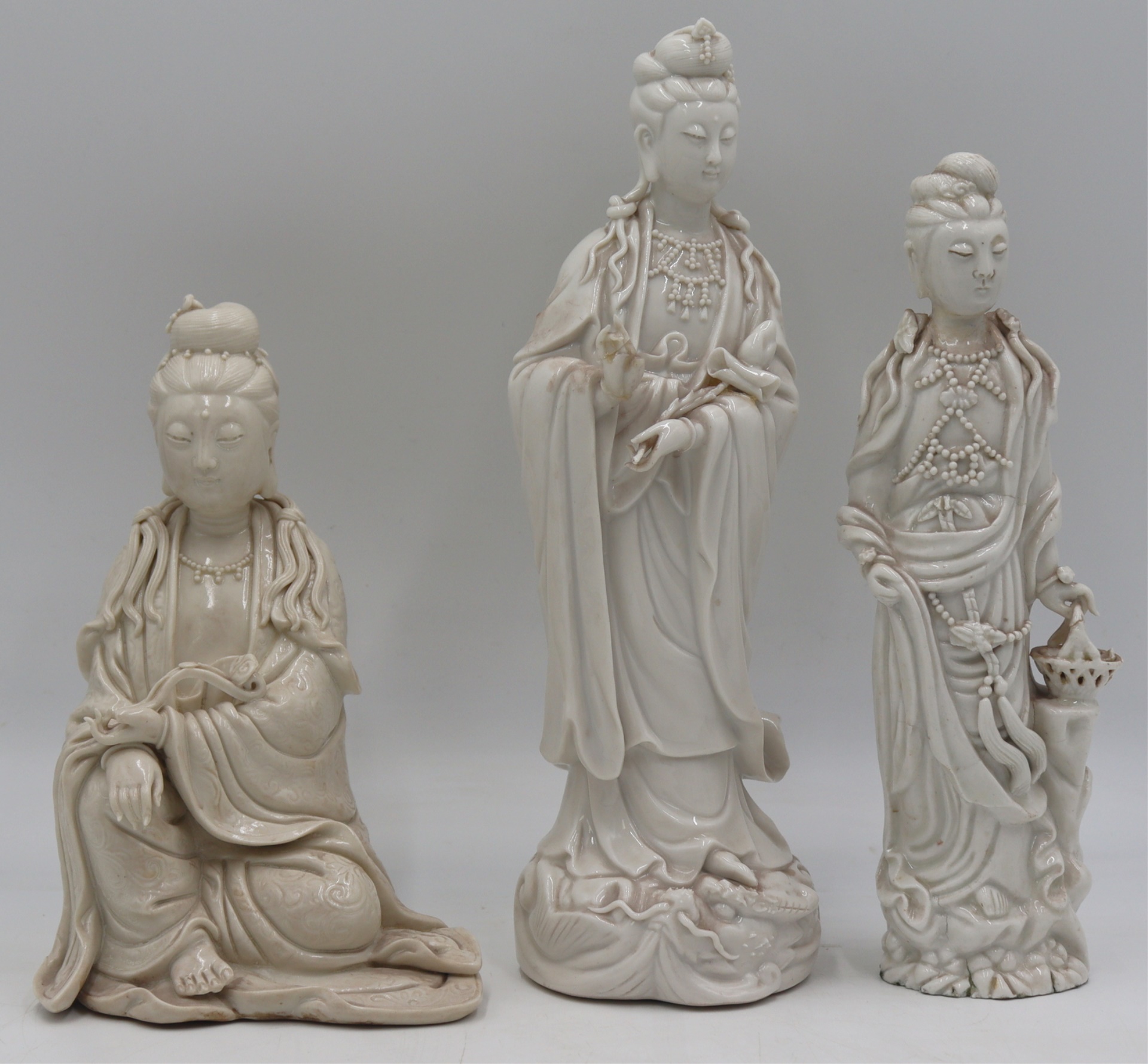  3 CHINESE BLANC DE CHINE FIGURES  3baed3