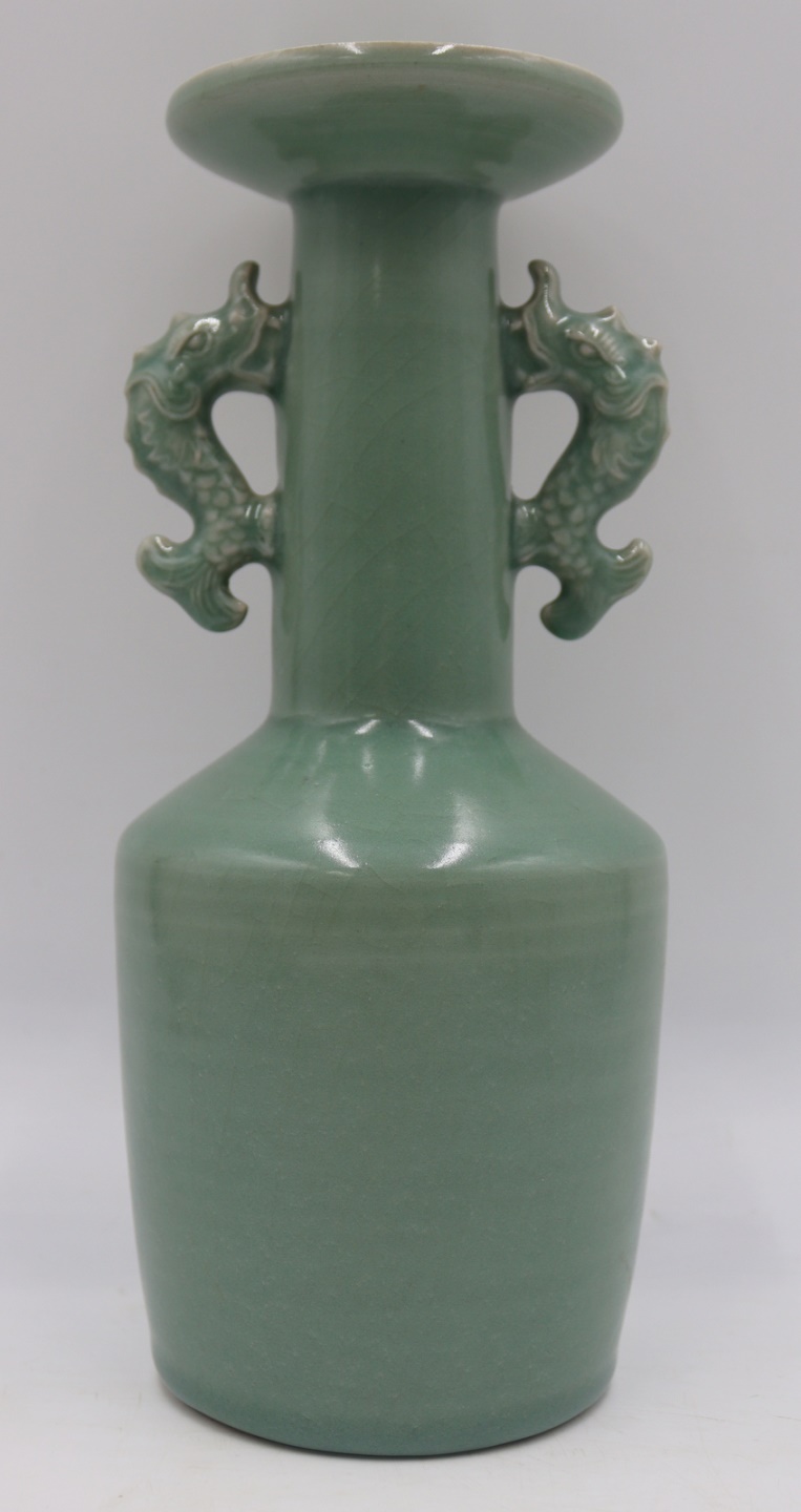 CHINESE SONG STYLE VASE WITH FISH
