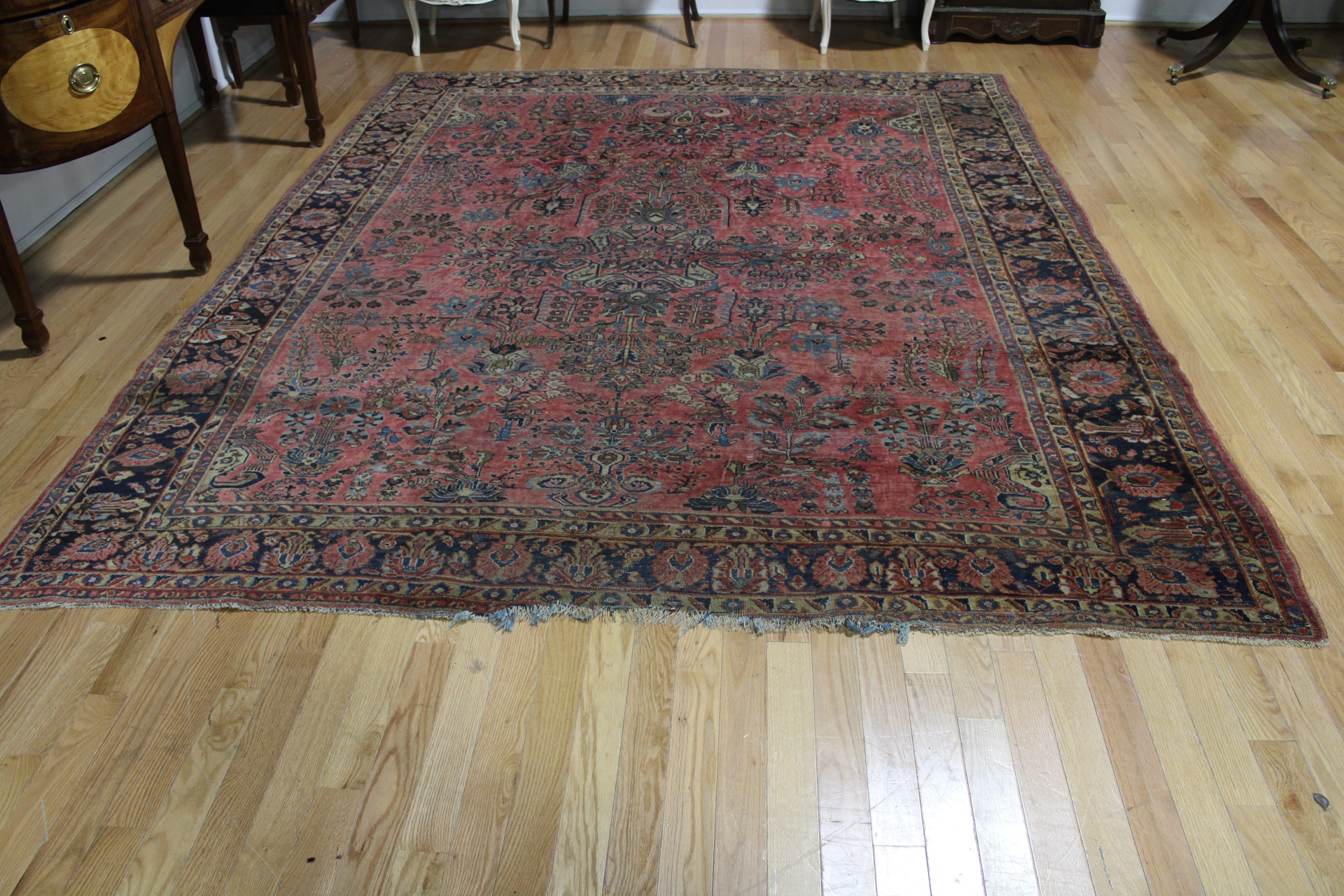 ANTIQUE AND FINELY HAND WOVEN SAROUK 3bafa7