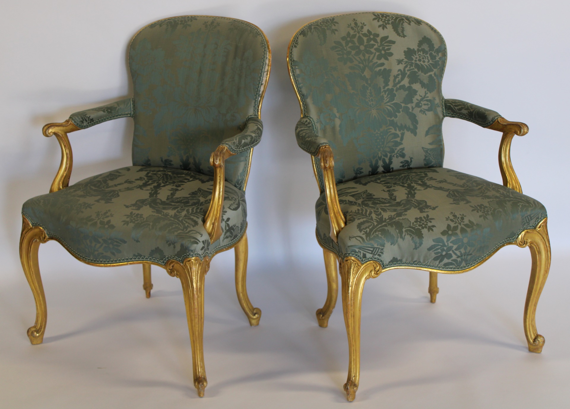 A PAIR OF ANTIQUE LOUIS XV STYLE