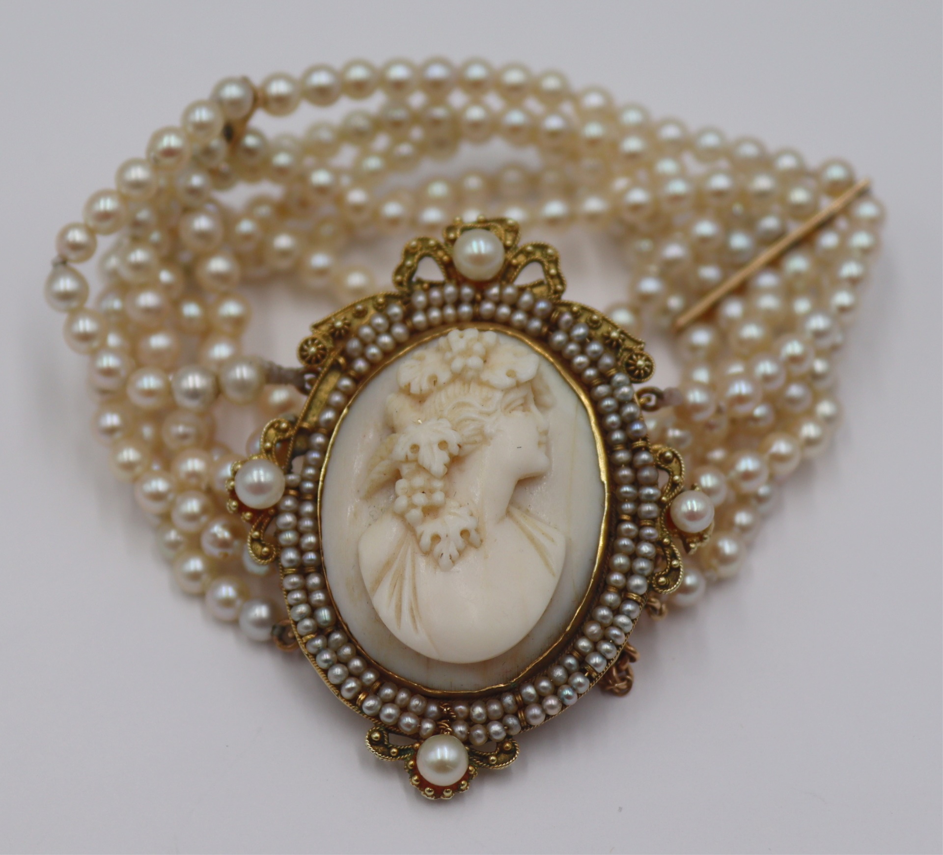 JEWELRY 14KT GOLD PEARL AND CAMEO 3bb04b