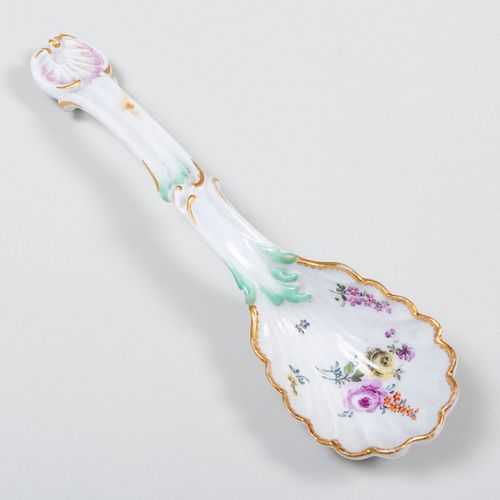 MEISSEN PORCELAIN BON BON SPOONUnmarked.

8