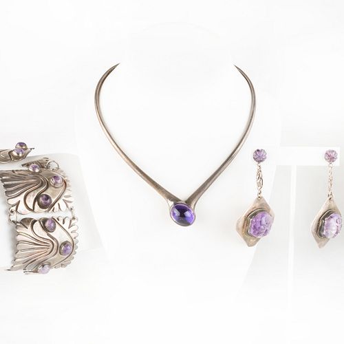 GROUP OF MEXICAN SILVER AND AMETHYST 3bb156