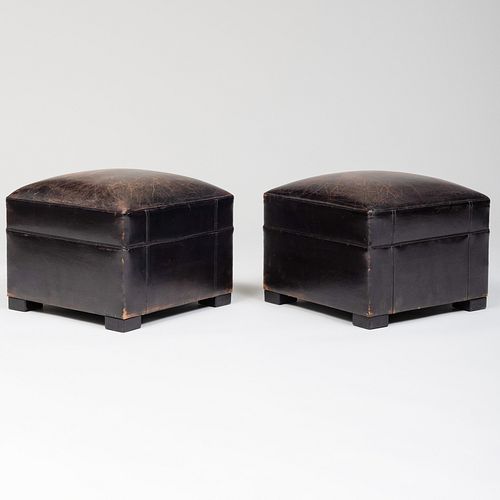 PAIR OF MODERN LEATHER AND EBONIZED