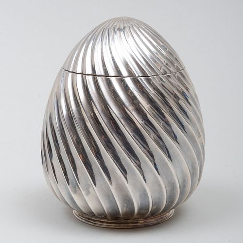 BUCCELLATI SILVER EGG FORM BOXMarked