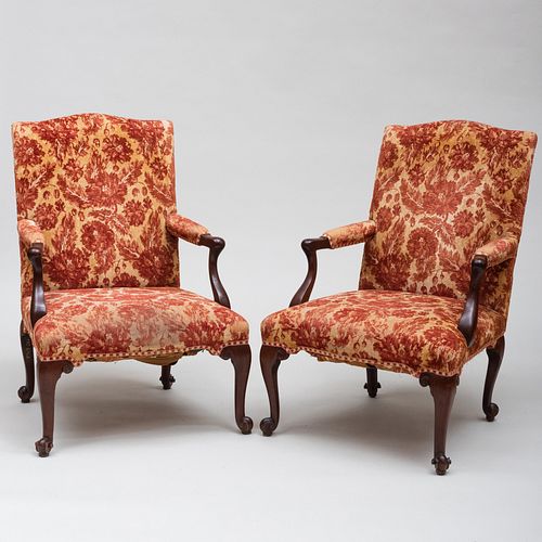 PAIR OF GEORGE II MAHOGANY LIBRARY 3bb3e2