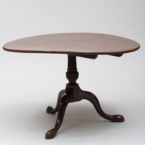 GEORGE II MAHOGANY TILT-TOP BREAKFAST