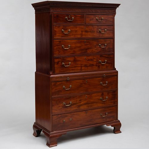 GEORGE II CARVED MAHOGANY CHEST ON CHEST6 3bb431