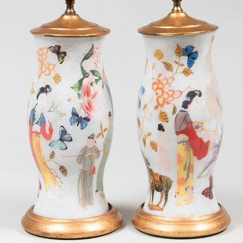 PAIR OF CHINOISERIE DECOUPAGED 3bb468