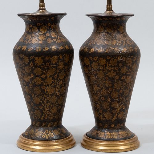 PAIR OF IZNIK STYLE PARCEL-GILT-LACQUER