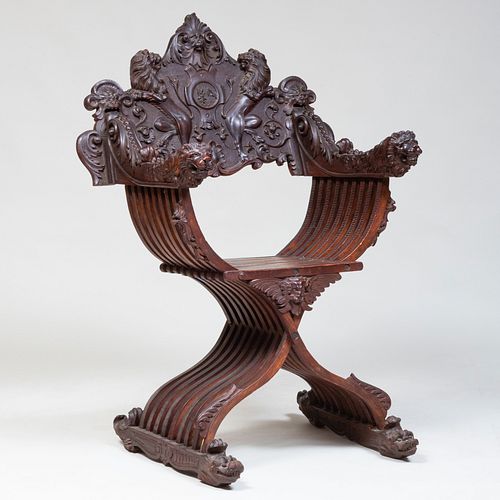 ITALIAN CARVED AND STAINED WOOD 3bb4d8
