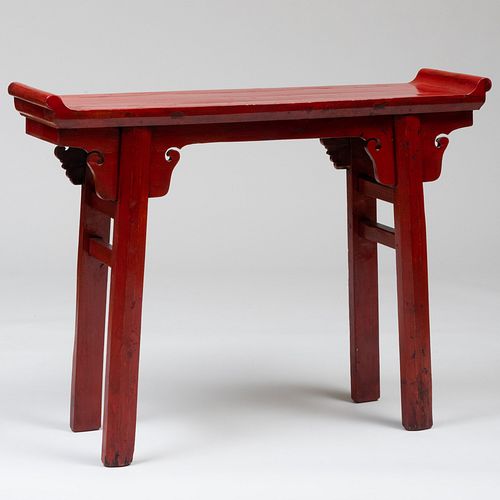 CHINESE RED LACQUER SMALL ALTAR 3bb61f