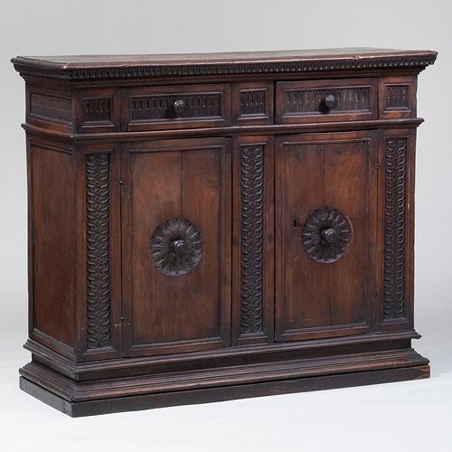 ITALIAN BAROQUE CARVED WALNUT SIDE 3bb64a