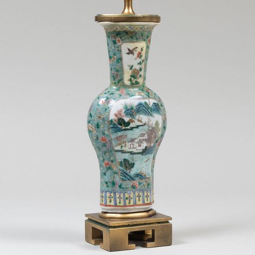 CHINESE FAMILLE VERT PORCELAIN