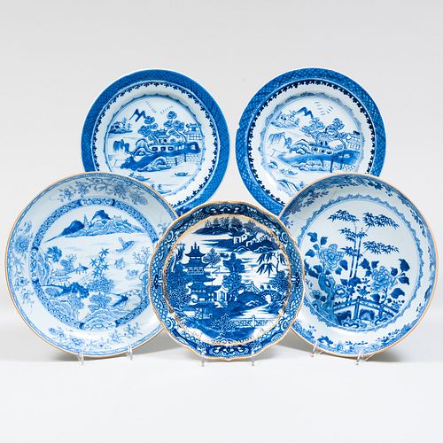GROUP OF CHINESE EXPORT BLUE AND